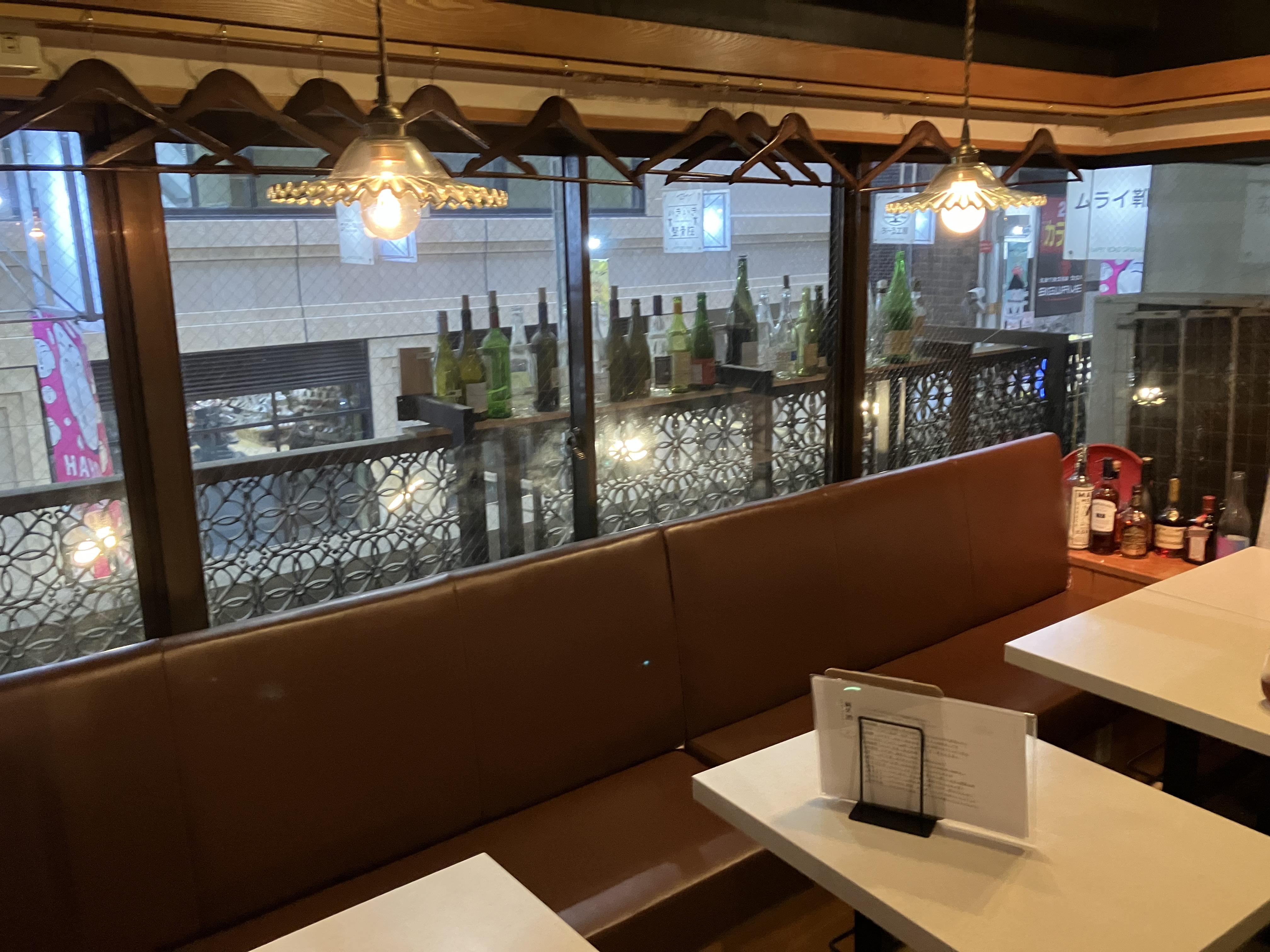 大山駅徒歩5分　ハッピーロード商店街の2階の居酒屋居抜き物件！【板橋区】